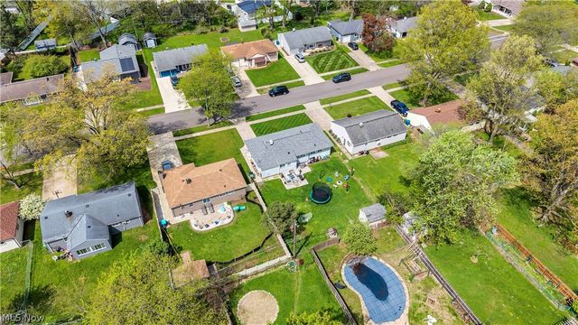 6355 Dellrose Drive, Parma Heights, OH 44130