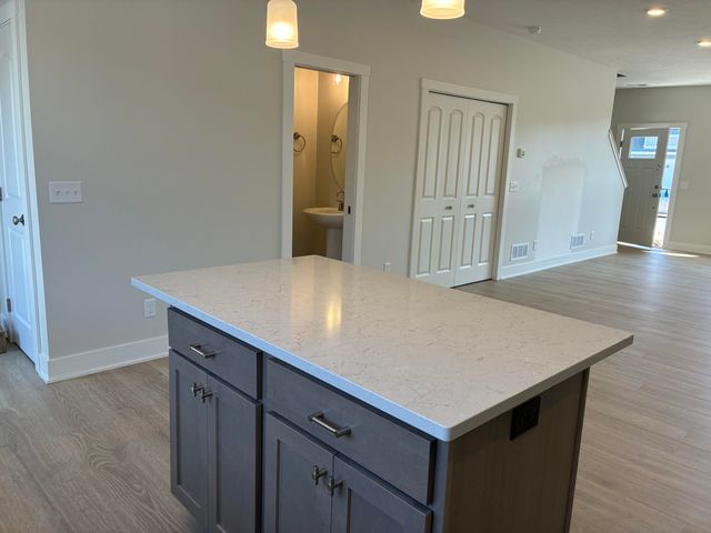 6112 Stahl Drive 15, Spring Lake, MI 49456