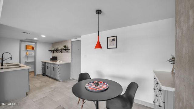 805 N 4TH Avenue 1008, Phoenix, AZ 85003