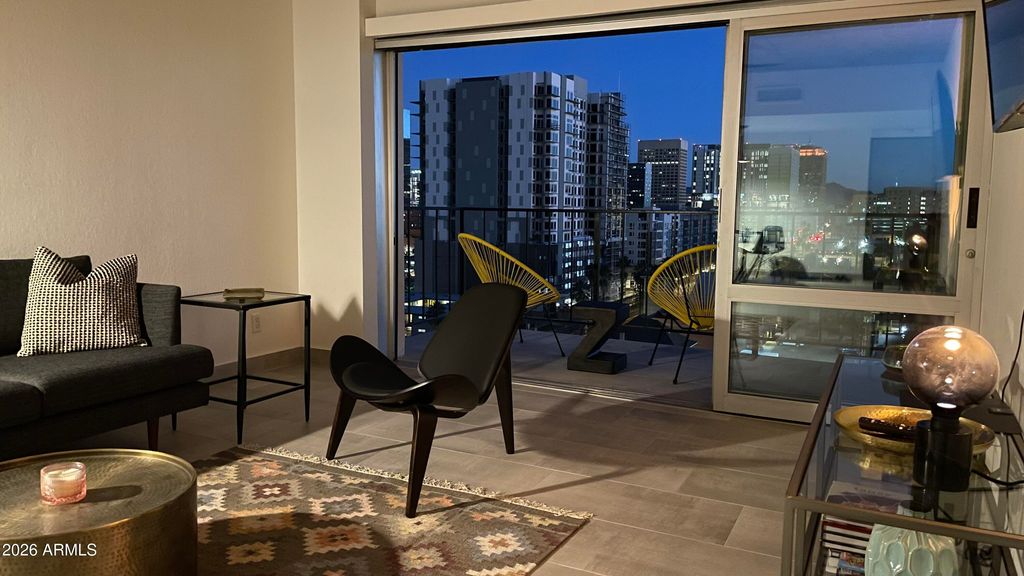 805 N 4TH Avenue 1008, Phoenix, AZ 85003 — photo 2