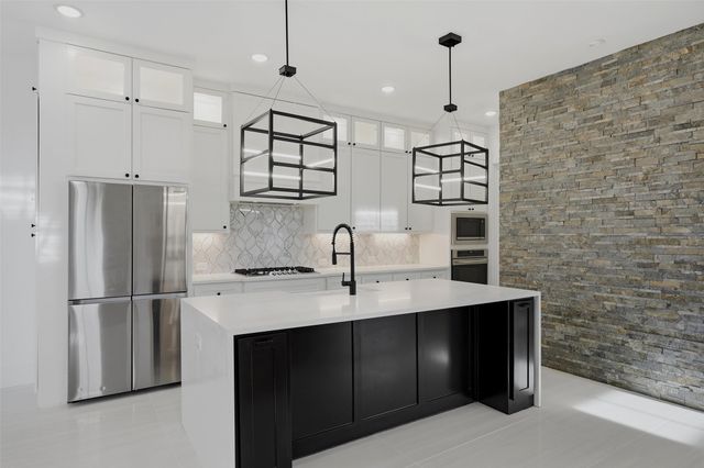 3701 Primrose Court, Denison, TX 75020