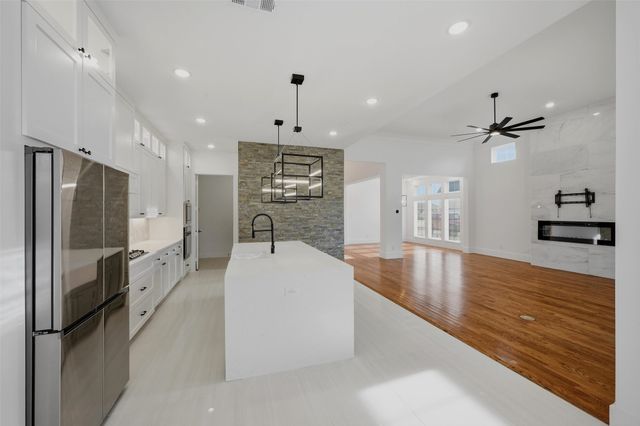 3701 Primrose Court, Denison, TX 75020