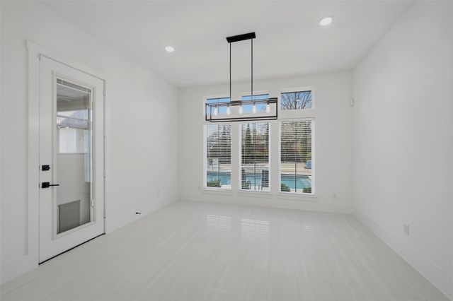 3701 Primrose Court, Denison, TX 75020