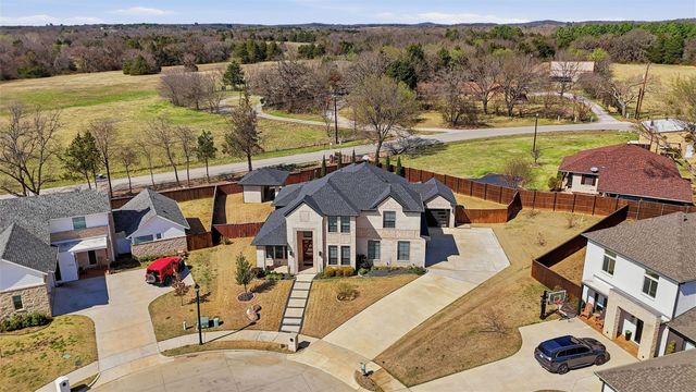 3701 Primrose Court, Denison, TX 75020