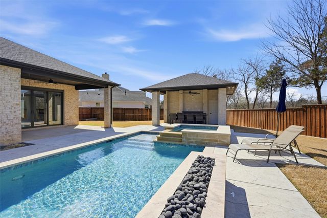 3701 Primrose Court, Denison, TX 75020