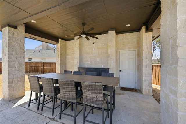 3701 Primrose Court, Denison, TX 75020