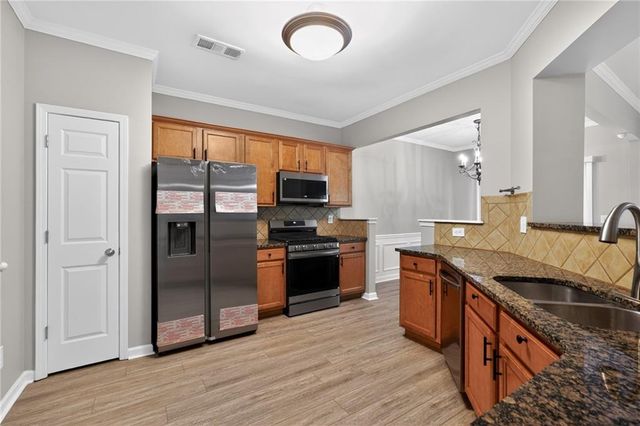 5750 Crestwick Way, Cumming, GA 30040