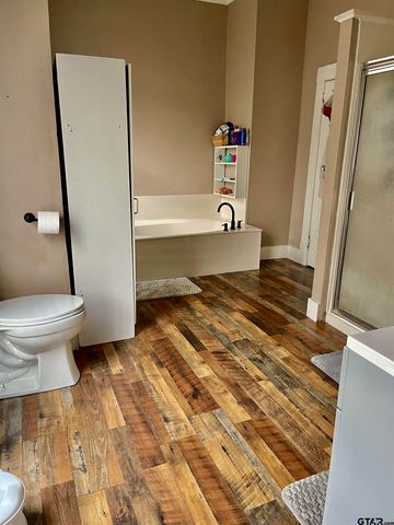 1023 N SPRING, Grand Saline, TX 75140