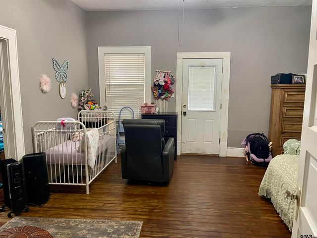 1023 N SPRING, Grand Saline, TX 75140