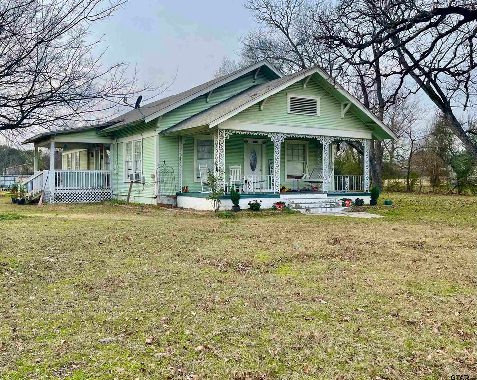 1023 N SPRING, Grand Saline, TX 75140