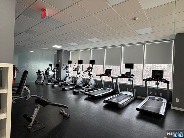 600 12th Street 607, Palisades Park, NJ 07650