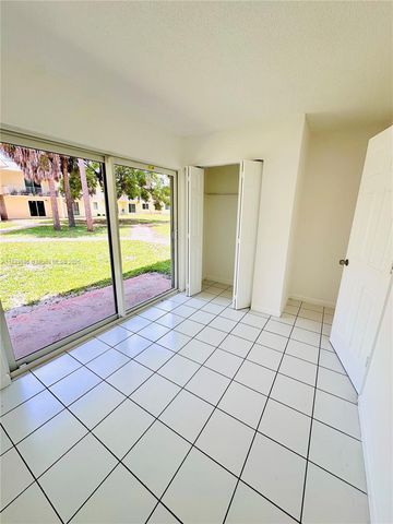 505 NW 177th St 139, Miami Gardens, FL 33169