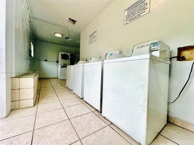 505 NW 177th St 139, Miami Gardens, FL 33169