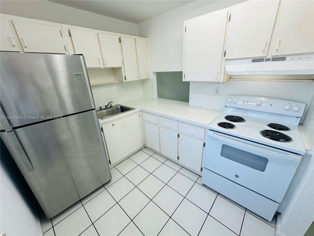 505 NW 177th St 139, Miami Gardens, FL 33169