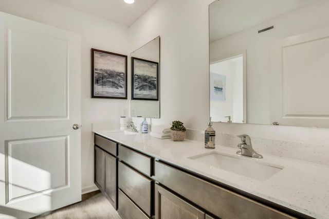 7064 Fair Oaks ROAD, Mount Pleasant, WI 53403