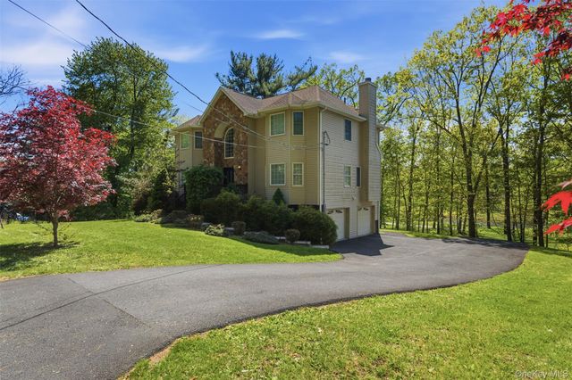 105 Hempstead Road, Spring Valley, NY 10977