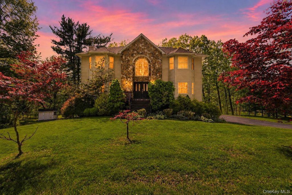 105 Hempstead Road, Spring Valley, NY 10977