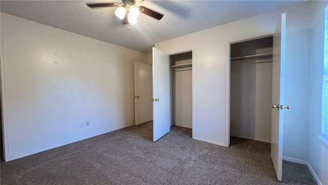 10 Brookhaven Court, Bentonville, AR 72712