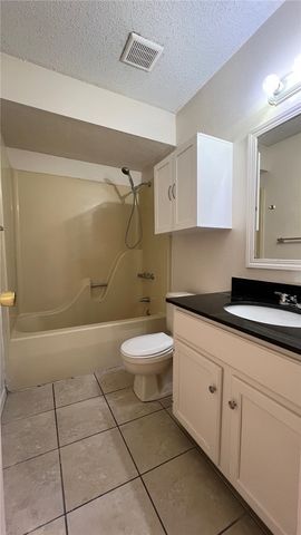 10 Brookhaven Court, Bentonville, AR 72712