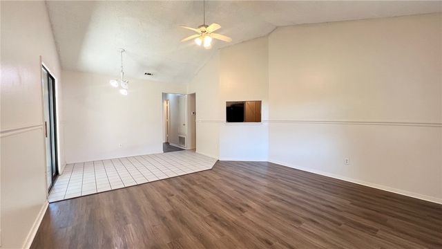 10 Brookhaven Court, Bentonville, AR 72712