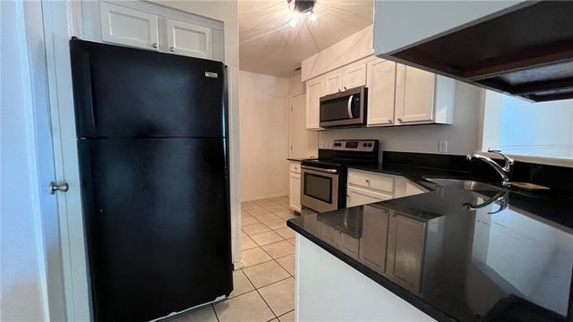 10 Brookhaven Court, Bentonville, AR 72712