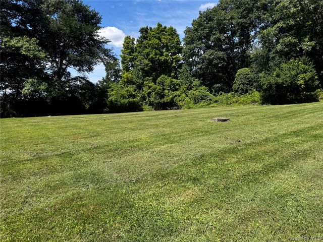 289 Myers Corners Road 1 g, Wappingers Falls, NY 12590