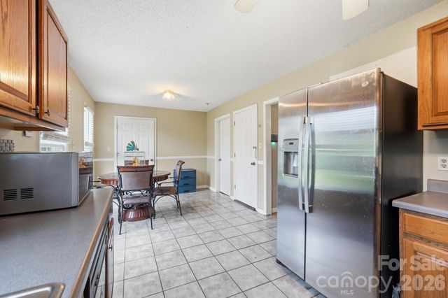 1114 Lakeview Street, Kannapolis, NC 28083