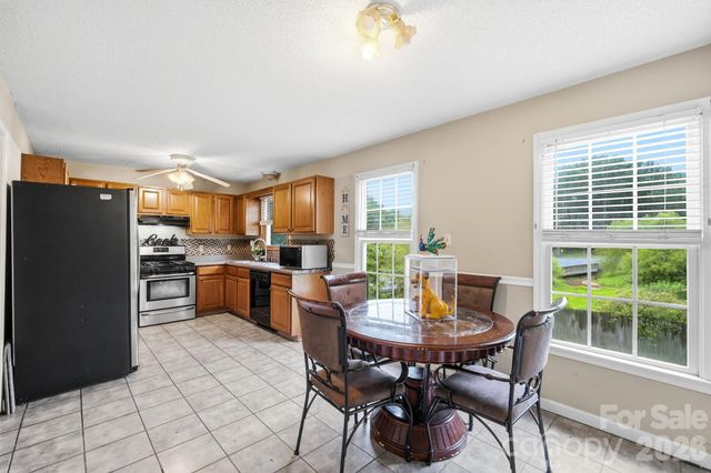 1114 Lakeview Street, Kannapolis, NC 28083