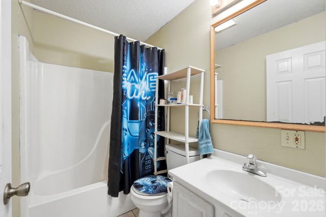 1114 Lakeview Street, Kannapolis, NC 28083