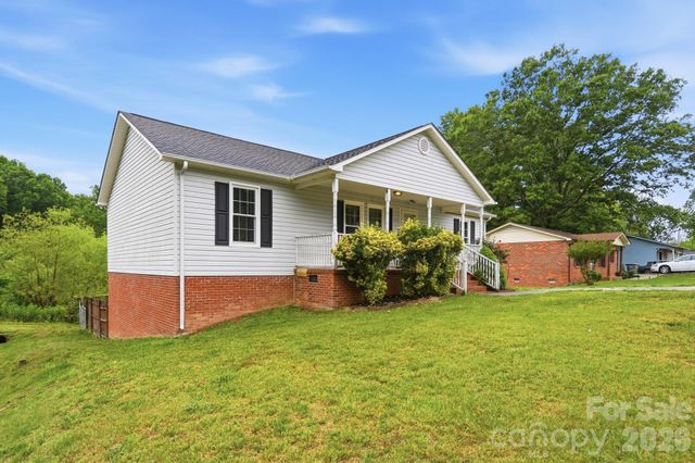 1114 Lakeview Street, Kannapolis, NC 28083