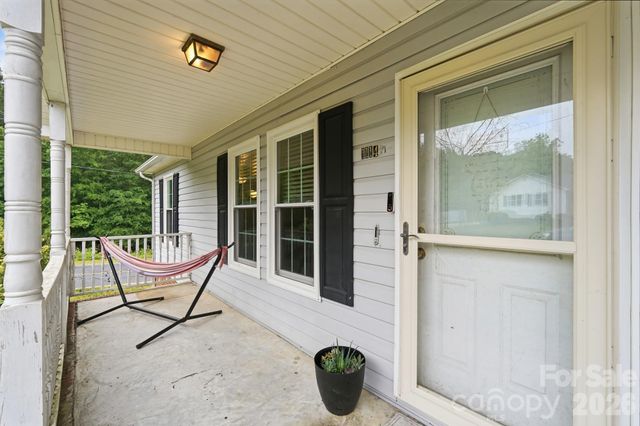 1114 Lakeview Street, Kannapolis, NC 28083