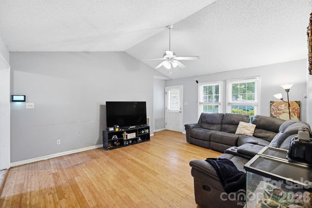 1114 Lakeview Street, Kannapolis, NC 28083
