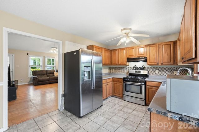 1114 Lakeview Street, Kannapolis, NC 28083