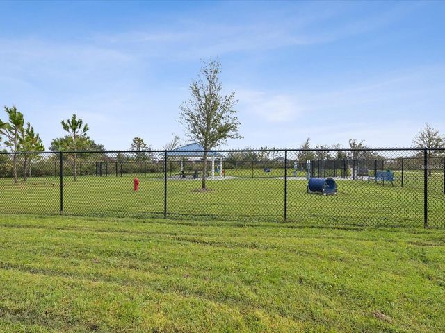 9176 FORGE BREEZE LOOP, Wesley Chapel, FL 33545