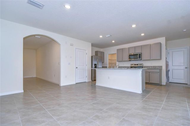 9176 FORGE BREEZE LOOP, Wesley Chapel, FL 33545