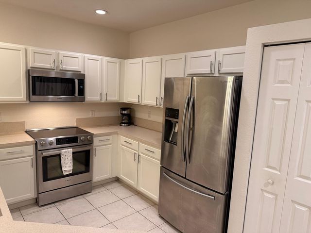 13428 Georgian Court, Wellington, FL 33414