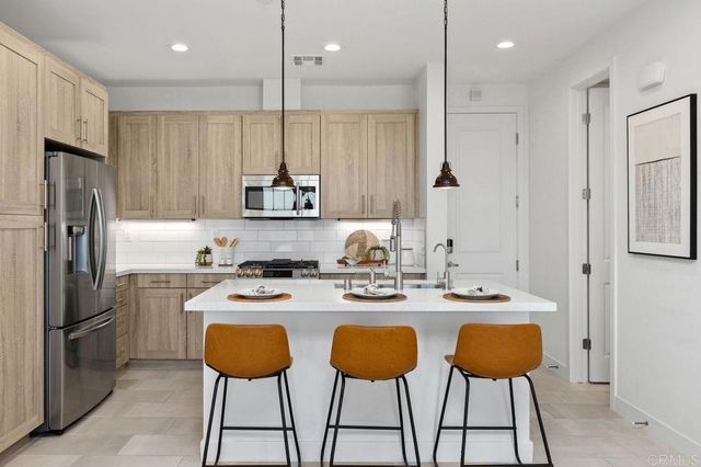 3161 Telaga Rd, Carlsbad, CA 92010