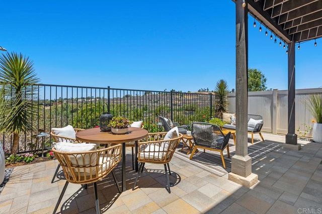 3161 Telaga Rd, Carlsbad, CA 92010