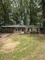 5400 Keats Drive, Little Rock, AR 72209