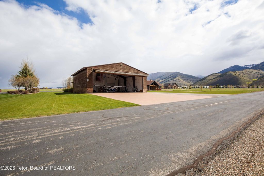 180 W CITATION Street, Afton, WY 83110 photo 68
