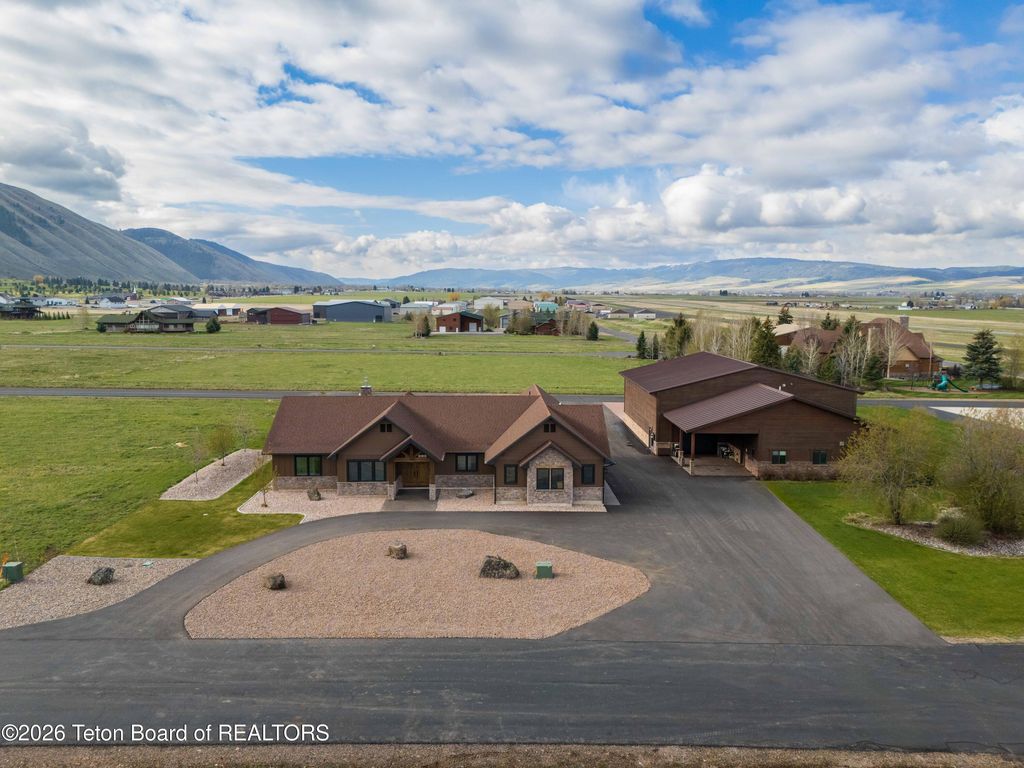 180 W CITATION Street, Afton, WY 83110 photo 8