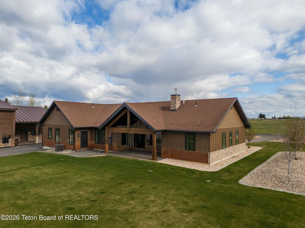 180 W CITATION Street, Afton, WY 83110 photo 9