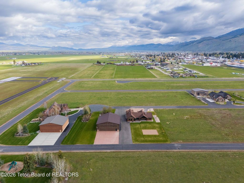 180 W CITATION Street, Afton, WY 83110 photo 92