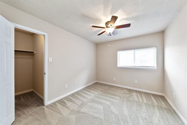 24415 Lakecrest Town Drive Drive, Katy, TX 77493