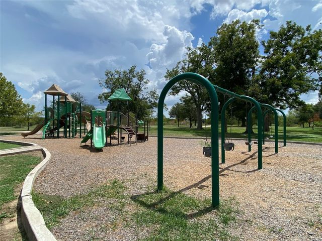 24415 Lakecrest Town Drive Drive, Katy, TX 77493