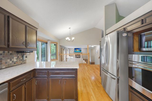 4909 W 150th Street, Savage, MN 55378