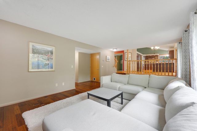 4909 W 150th Street, Savage, MN 55378