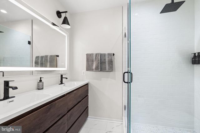 3657 13TH ST NW, Washington, DC 20010