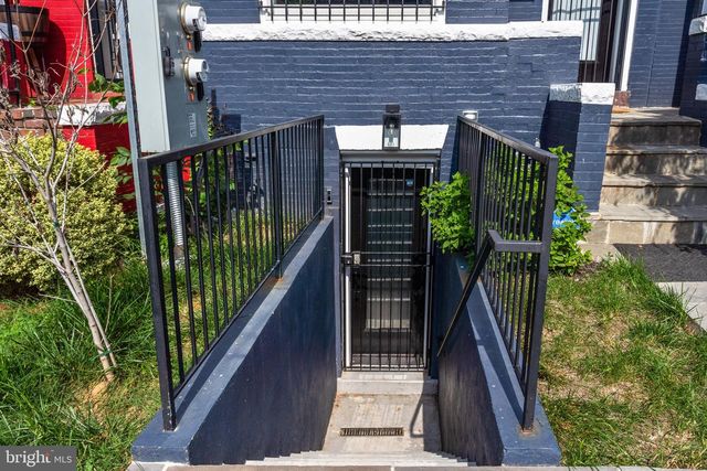 3657 13TH ST NW, Washington, DC 20010