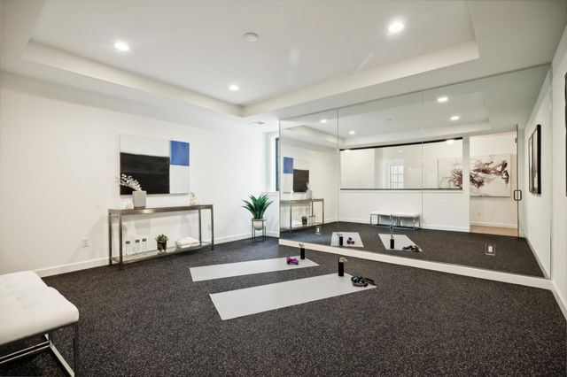 18780 Minnetonka Boulevard, Deephaven, MN 55391